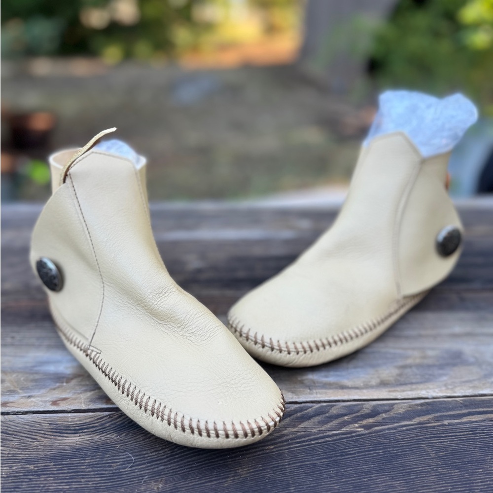 Minnetonka Cream Moccasins